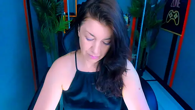 AnaMills online show from May 2026 09:47:01 AM