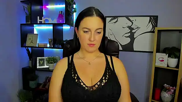 Snapshot of FUN_AMI chatting on January 2025 08:48:01 PM FUN AMI online show from January 2025 08:48:01 PM