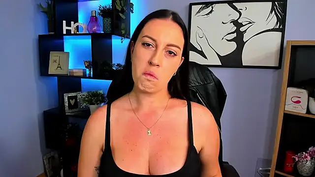 Snapshot of FUN_AMI chatting on September 2025 01:22:01 PM FUN AMI online show from September 2025 01:22:01 PM