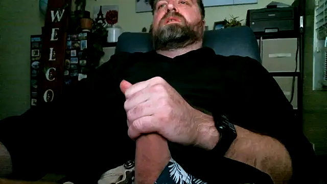 Snapshot of guy5151 chatting on February 2026 01:49:01 AM guy5151 online show from February 2026 01:49:01 AM