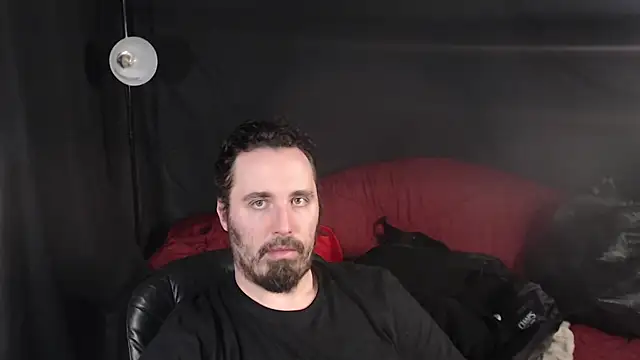 Metalstud online show from March 2025 06:18:01 PM