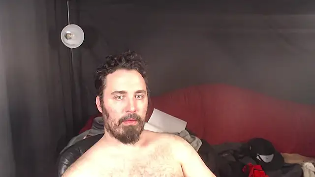 Metalstud online show from March 2025 02:08:01 AM