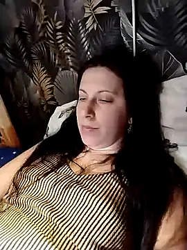 lolyforyou online show from January 2026 06:43:02 PM