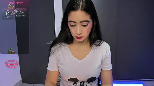 MeganWhite3 online show from September 2025 04:16:01 AM