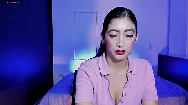 MeganWhite3 online show from April 2026 03:23:02 AM