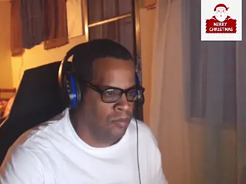 Snapshot of thesugar32 chatting on December 2024 01:36:02 AM thesugar32 online show from December 2024 01:36:02 AM