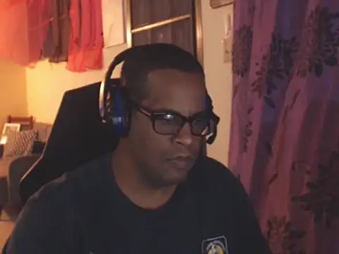 Snapshot of thesugar32 chatting on January 2025 02:03:01 AM thesugar32 online show from January 2025 02:03:01 AM