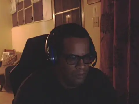 Snapshot of thesugar32 chatting on February 2025 01:23:01 AM thesugar32 online show from February 2025 01:23:01 AM