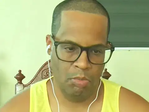 thesugar32 online show from May 2026 12:32:01 PM