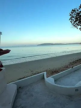 LilliThelo online show from December 2025 12:07:02 AM