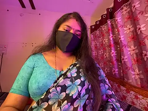 Snapshot of Love_4Sex chatting on December 2025 05:57:02 AM Love 4Sex online show from December 2025 05:57:02 AM