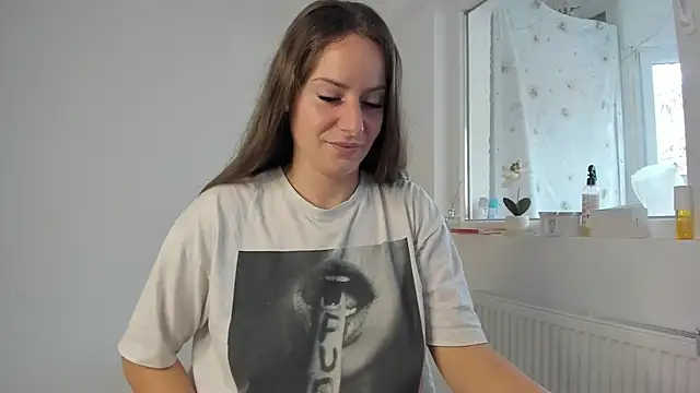 DiamondKay online show from November 2025 09:32:02 AM