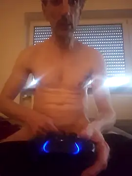 laeuferAss online show from March 2026 04:57:01 PM