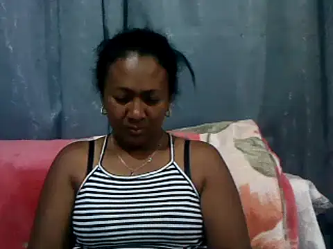 Snapshot of sexyladii chatting on October 2025 04:51:02 PM sexyladii online show from October 2025 04:51:02 PM