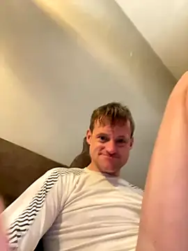 londonfuckwhore online show from October 2025 04:05:01 AM