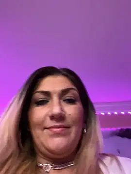 Snapshot of LittleMissEeve chatting on February 2025 03:36:02 PM LittleMissEeve online show from February 2025 03:36:02 PM