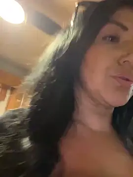 LittleMissEeve online show from May 2026 01:22:02 AM