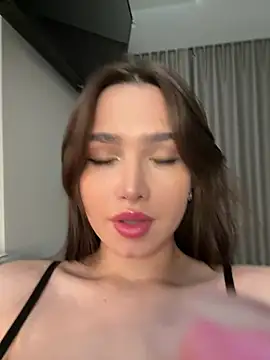 Snapshot of stefannichka chatting on December 2024 12:34:01 AM stefannichka online show from December 2024 12:34:01 AM