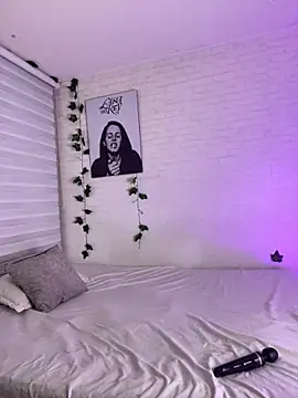 Snapshot of Niky_Love chatting on November 2025 02:11:02 AM Niky Love online show from November 2025 02:11:02 AM