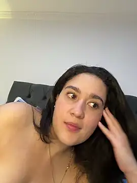 Snapshot of Nina_lovi chatting on February 2025 06:46:01 AM Nina lovi online show from February 2025 06:46:01 AM