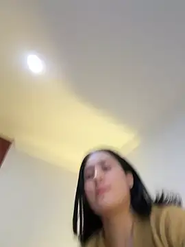 Snapshot of Nina_lovi chatting on March 2025 01:47:02 AM Nina lovi online show from March 2025 01:47:02 AM