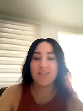 Snapshot of Nina_lovi chatting on November 2025 08:44:01 PM Nina lovi online show from November 2025 08:44:01 PM