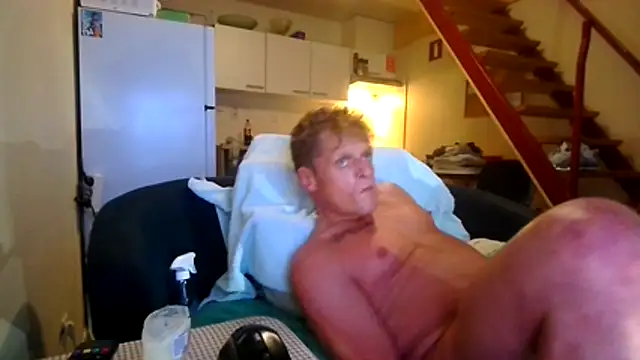 Snapshot of Svenslut chatting on February 2026 09:11:01 PM Svenslut online show from February 2026 09:11:01 PM