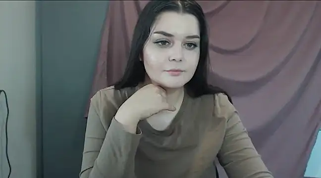 Snapshot of ohhhMie chatting on February 2025 06:58:01 PM ohhhMie online show from February 2025 06:58:01 PM