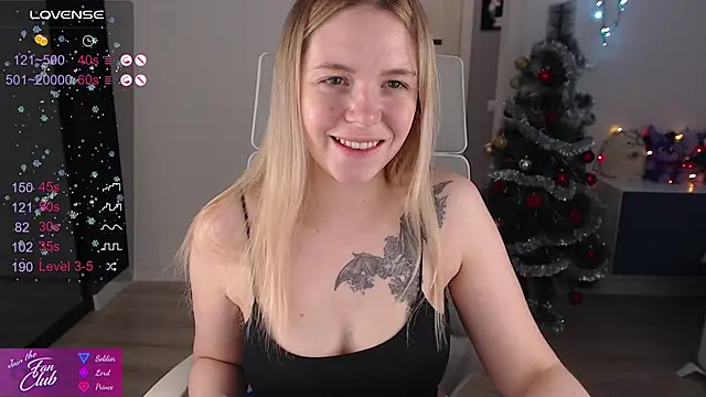 Snapshot of Emma_Bryan chatting on January 2025 07:16:02 PM Emma Bryan online show from January 2025 07:16:02 PM