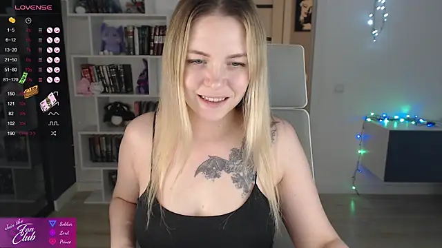 Snapshot of Emma_Bryan chatting on March 2025 07:59:02 PM Emma Bryan online show from March 2025 07:59:02 PM