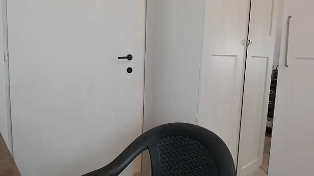 nicole 98 online show from January 2025 09:44:02 AM