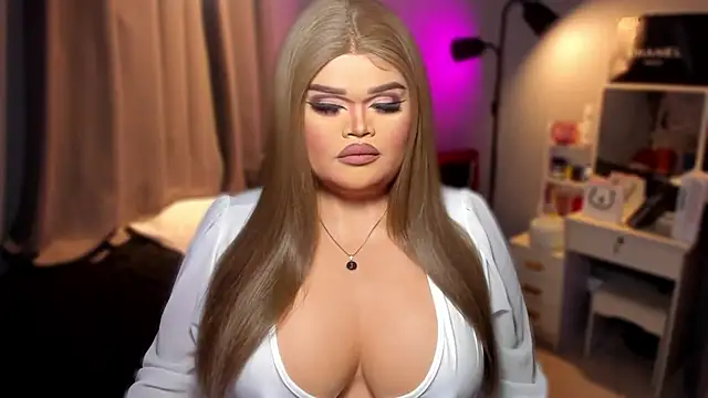 Snapshot of KarolinaThompson chatting on December 2024 11:16:01 PM KarolinaThompson online show from December 2024 11:16:01 PM