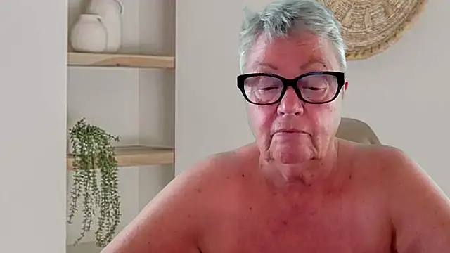 Snapshot of GrannyChrissy68 chatting on July 2026 04:44:02 PM GrannyChrissy68 online show from July 2026 04:44:02 PM