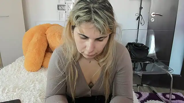 sweetemy4u online show from March 2025 09:51:01 AM