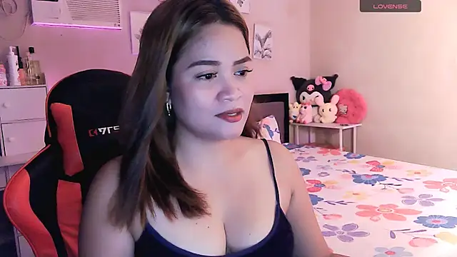 yenyen  online show from May 2026 02:03:01 PM