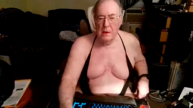 Toastir online show from November 2025 09:25:02 PM