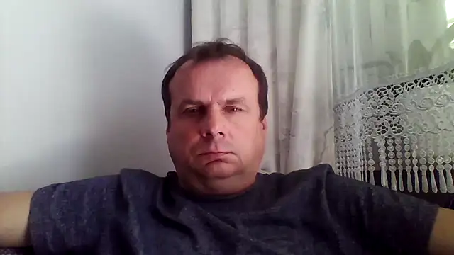 grzes19763 online show from May 2026 09:58:02 AM