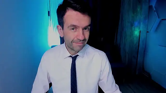 SteveTiger online show from October 2025 03:32:02 AM