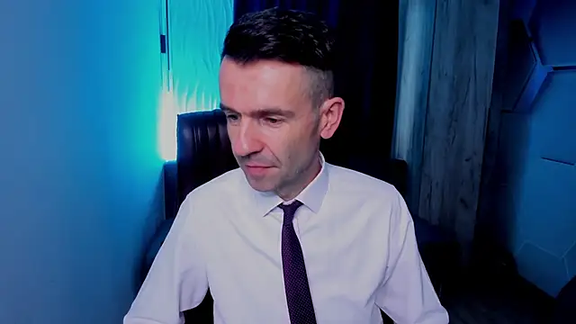 SteveTiger online show from November 2025 09:53:01 AM