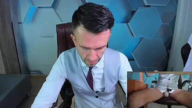 SteveTiger online show from April 2026 03:11:02 AM