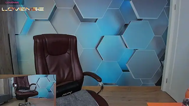 SteveTiger online show from May 2026 03:31:02 PM