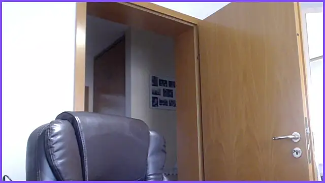 Snapshot of Sissygera chatting on February 2025 02:42:02 PM Sissygera online show from February 2025 02:42:02 PM