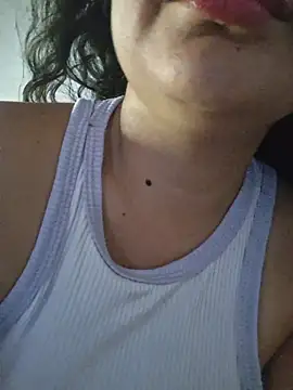 blerstefan1 online show from October 2025 12:41:02 PM