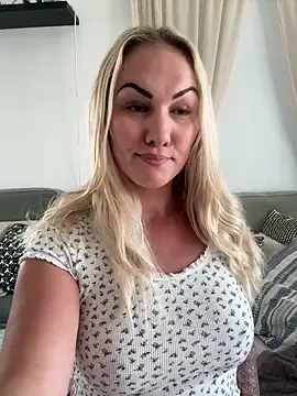 Snapshot of NastyMilf_ chatting on November 2025 12:49:02 PM NastyMilf online show from November 2025 12:49:02 PM