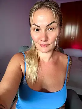Snapshot of NastyMilf_ chatting on June 2026 06:57:02 PM NastyMilf online show from June 2026 06:57:02 PM