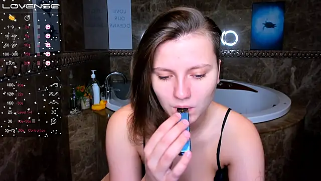 MelindaTin online show from March 2025 01:54:02 AM