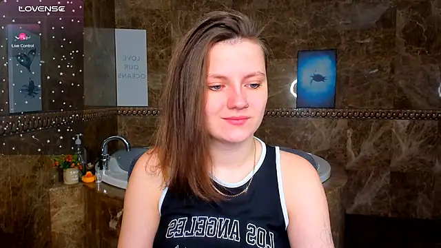 MelindaTin online show from March 2026 12:49:02 AM