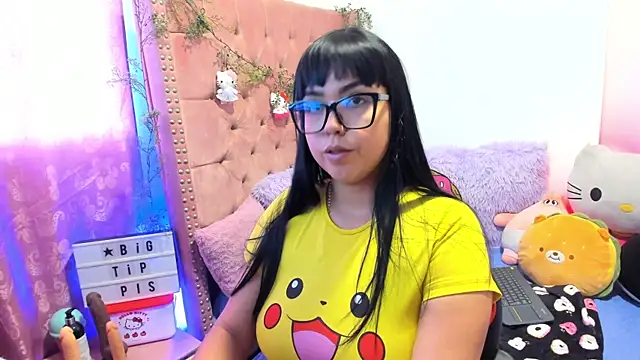 LillyCandy online show from July 2026 05:51:02 PM