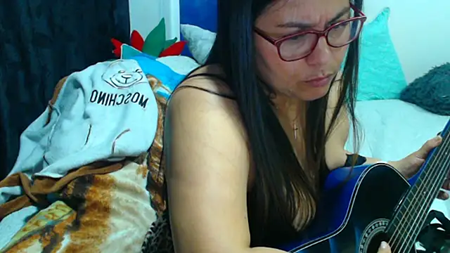 Ixchel Anaid online show from October 2025 02:23:02 AM