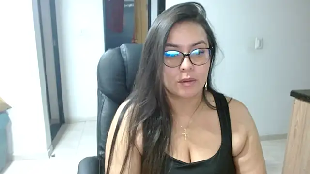 Snapshot of Ixchel_Anaid chatting on April 2026 04:43:02 AM Ixchel Anaid online show from April 2026 04:43:02 AM